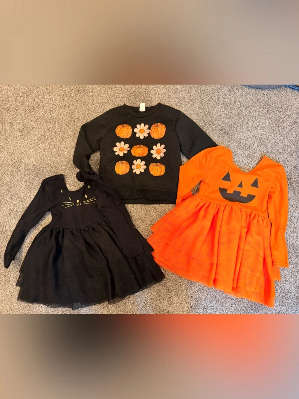 4T Halloween dresses & sweater